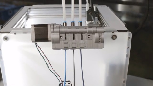 [视频] 3Dfeedy: 多丝进料器 – 3D打印机插件