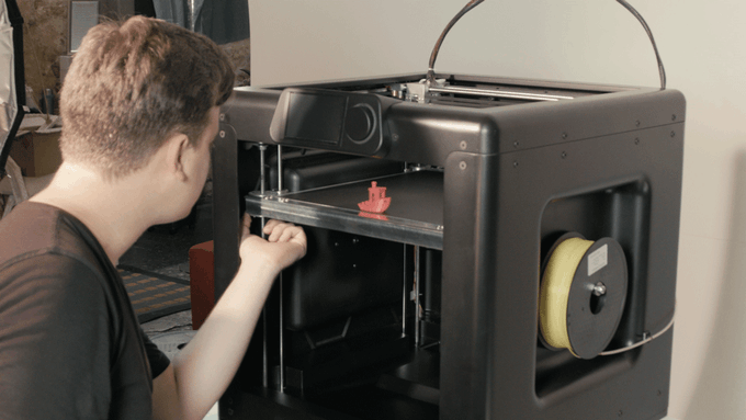 [视频] ARC-One 3D打印机: 更智能、更大、更实惠