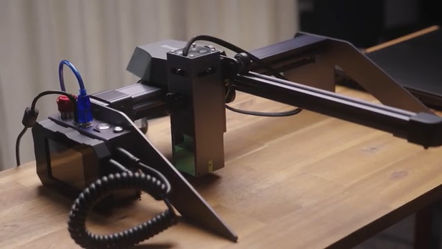 [视频] ATOMSTACK P9：最强大的激光切割机和雕刻机 10W