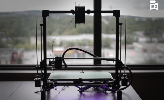 [视频] The Eleven：大型、开源、经济实惠的3D打印机