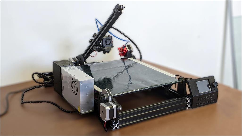 [视频] Powerbelt3D Tinybelt: 创建“传送带3D打印机的第三代”的使命