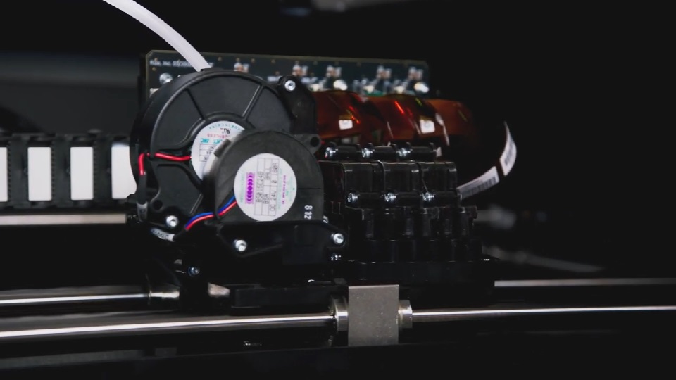 [视频] RIZE3D xRize：专业生产复合零件的全彩3D打印机