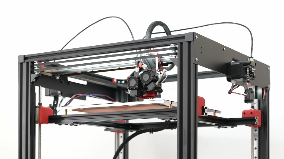 [视频] Makertech3D PROFORGE 3.5 3D打印机套件